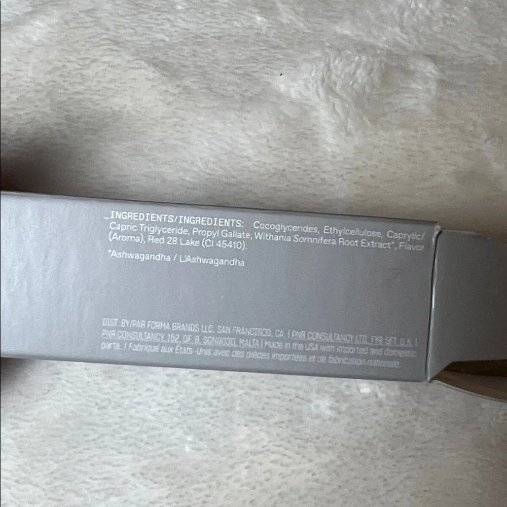 R.E.M BEAUTY Essential Drip Lip Oil